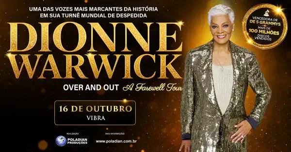 Dionne Warwick em apresentação no palco, em São Paulo.