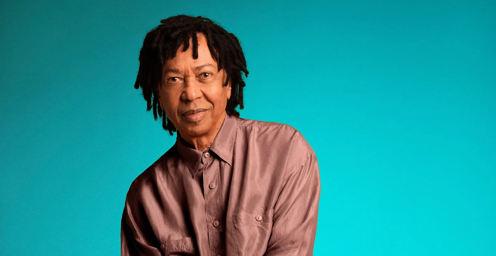 Djavan em show no Djavanear 50 anos, em São Paulo.