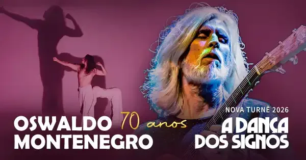 Oswaldo Montenegro no palco durante o espetáculo "A Dança dos Signos", em São Paulo.